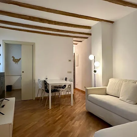 Pontaccio 4 Bilo Apartment *