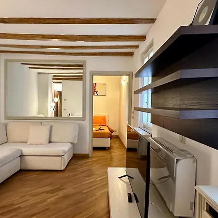 Apartment Pontaccio 4 Bilo
