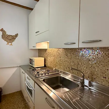 Pontaccio 4 Bilo מילאנו